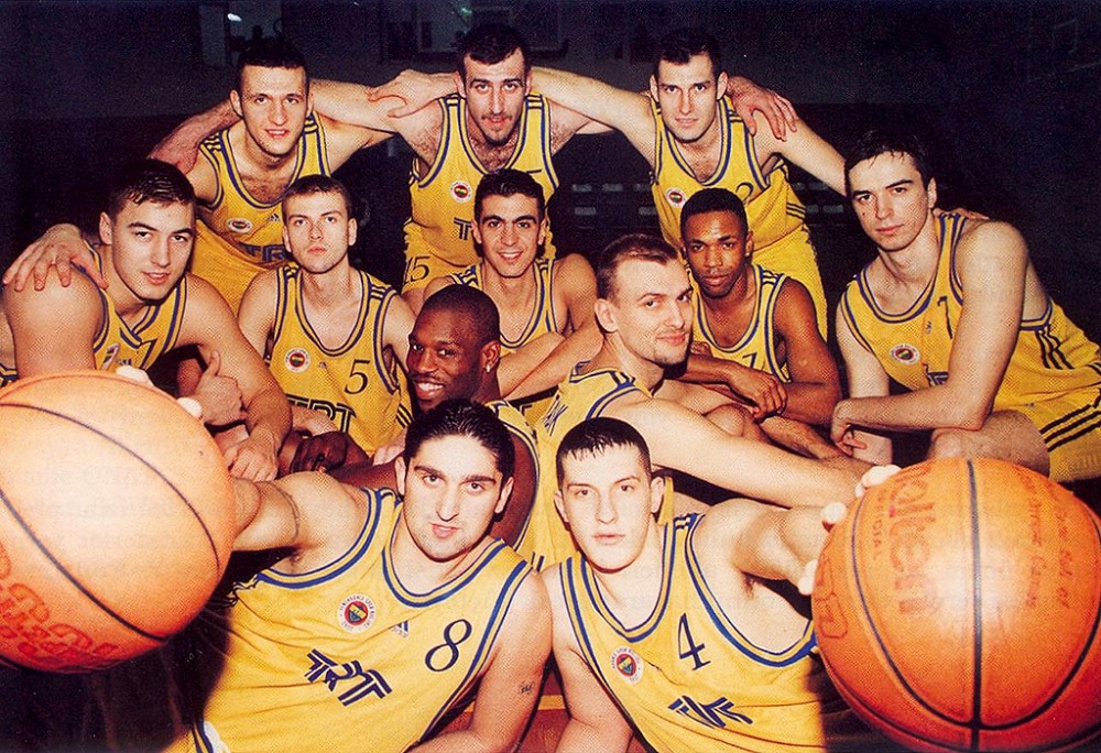 Ayaktakiler Oturanlar ECZACIBAŞI 19831984