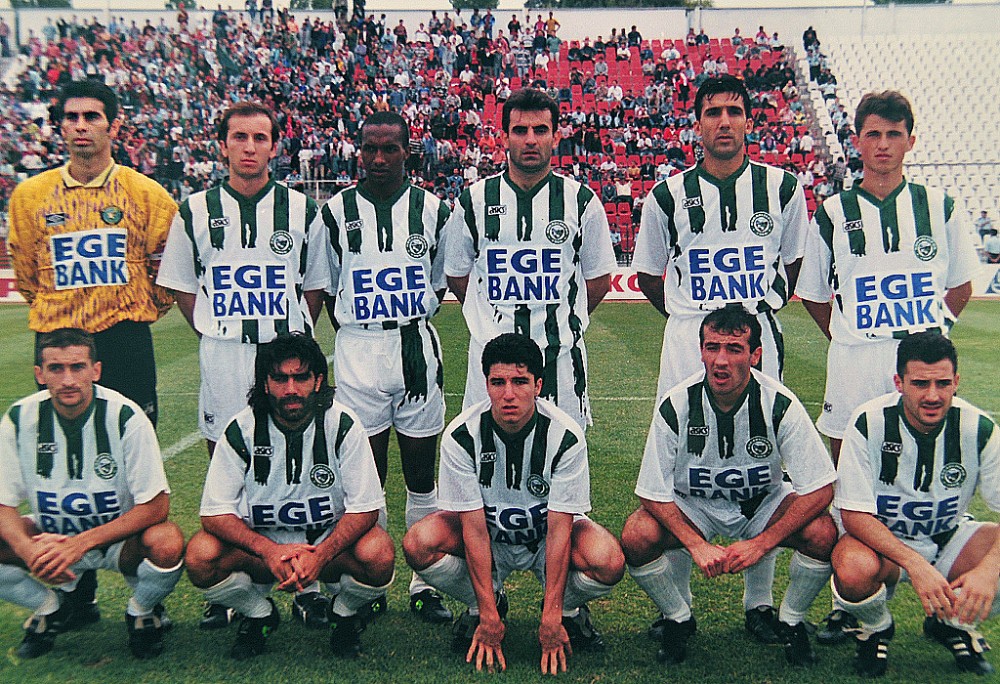 Ayaktakiler Oturanlar Fenerbahçe 19941995