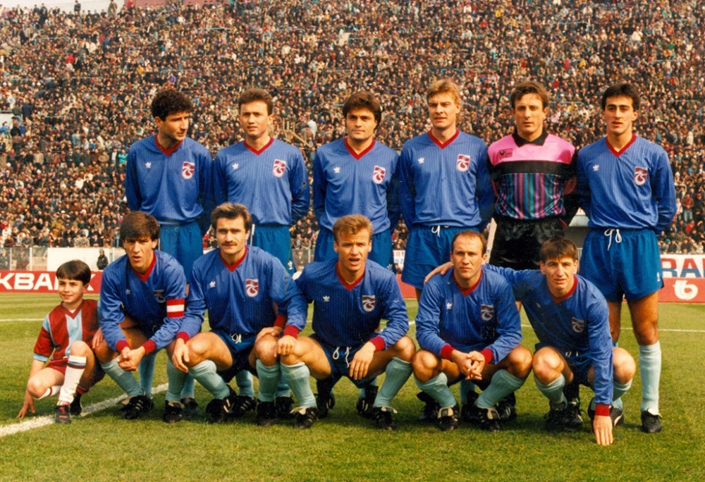 Ayaktakiler Oturanlar Trabzonspor 19901991