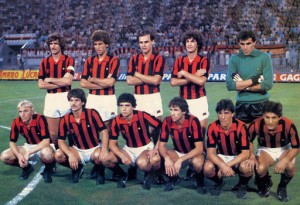 Ayaktakiler Oturanlar Milan 19921993